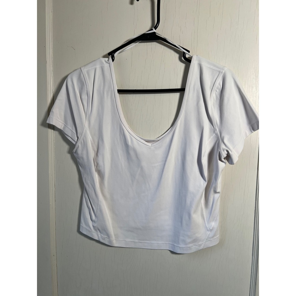 Lululemon White Cropped Short‎ Sleeve U Neck Athletic Top Women's